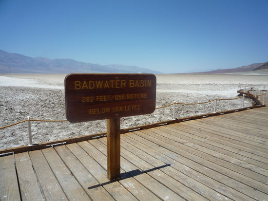Hier der Beweis. Hier war einmal der Hitzerekord anfaenglich des 19. Jarhundert, bei 56 Grad.