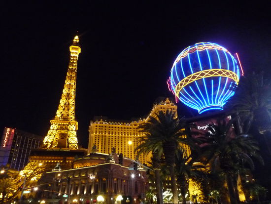Der Eifelturm von Paris war auch vorhanden, sowie die Freiheitsstatue von New York. Aber diese bleibt vorerst in unserer Fotoschatzkammer.