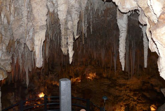 Die Tropfsteinhöhle