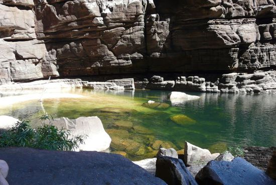 Ein schöner,warmer,sicherer Pool