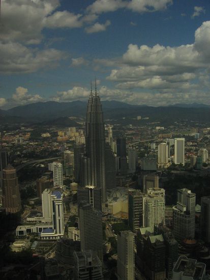 petronas towers, fotografiert vom k.l. tower aus