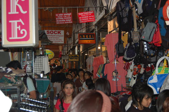 weekend market (jatujak) - das shopping paradies schlechthin