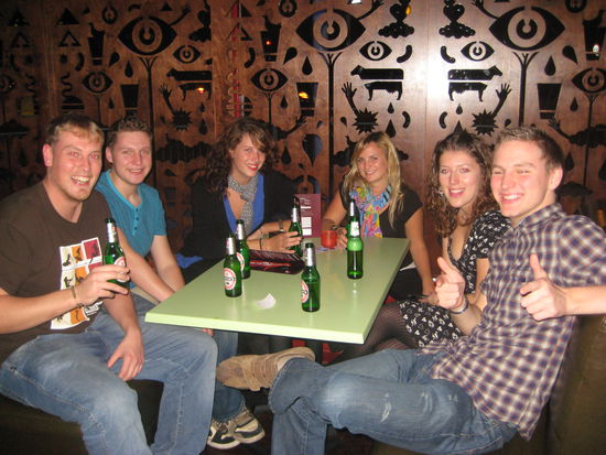 mit kelvin, hannah und flea in manchester