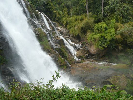 Die Wasserfälle waren dann aber doch ganz hübsch