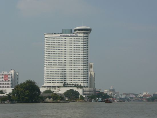 Millenium Hilton Bangkok