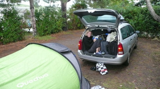 Camping im strömenden Regen - macht Spass 