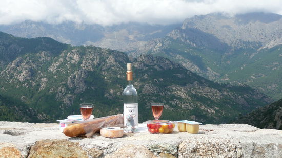 Eines unsere Lieblingsbilder...besser kann man kaum picknicken, finden wir