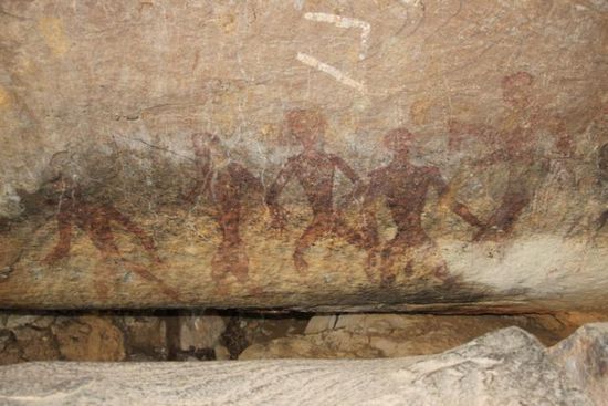 Uralte Höhlenmalereien im Historical Park.