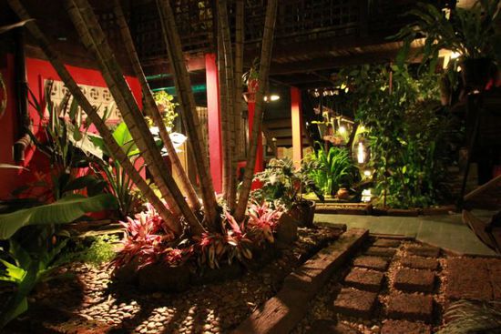 ...gediegenes Ambiente und viel Liebe zum Detail.