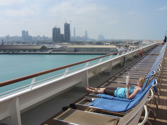 Vormittags haben wir das Sonnendeck für uns allein