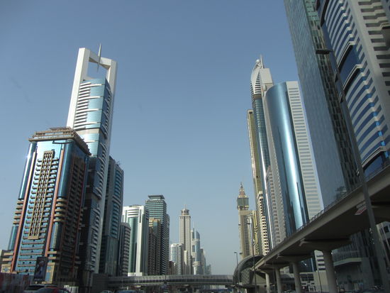 Fahrt durch Dubai