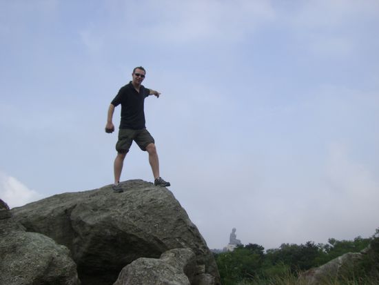 Peter hat den Buddha Tian Tan gefunden.