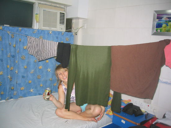 Ein gemuetliches Bier nach dem Waesche waschen.