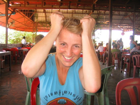 Die Busfahrt ist zum Haare raufen.