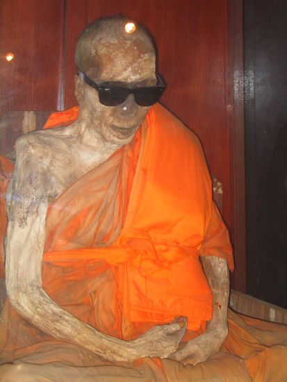 Mumifizierter Moench oder 
Heino in 30 Jahren