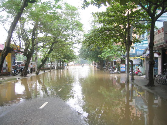 Zumindest konnten wir die Strasse sicher ueberqueren.