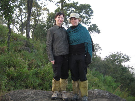 Frueh am Morgen nach zwei Stunden Aufstieg...