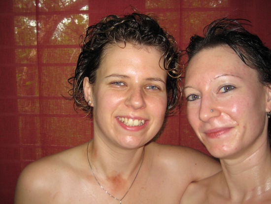 Meli und Nati nach der Ayurveda-Massage