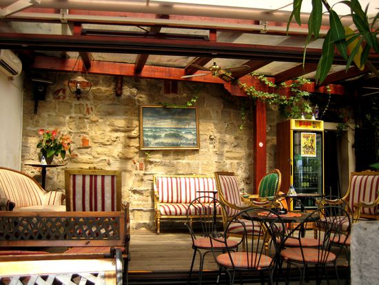 gemütliche Bar zum Verweilen