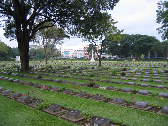 Allied War Cemetery, Kanchanaburi- Stadt