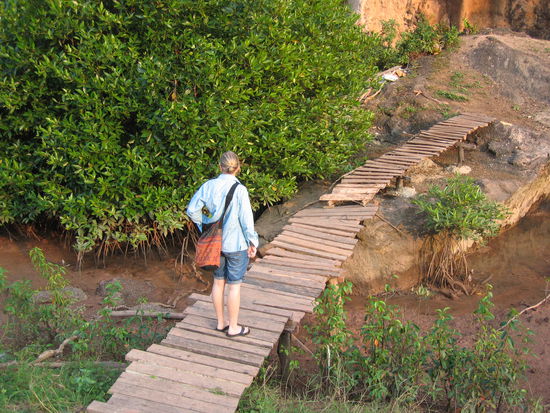 Gehoert noch zu Yao (ihr wisst schon,- der nervoese Mousefinger): Affenfelsen (nicht wegen Danschling!)...