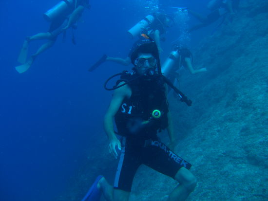 Bei meinem ersten Tauchgang im Meer!