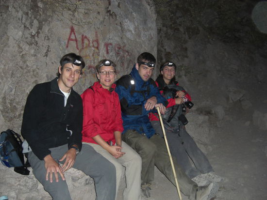 Wir vier beim Aufstieg