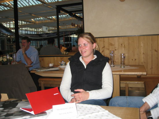 Simone, konnte Dank der guten Verkehrssituation doch noch mitkommen!!!