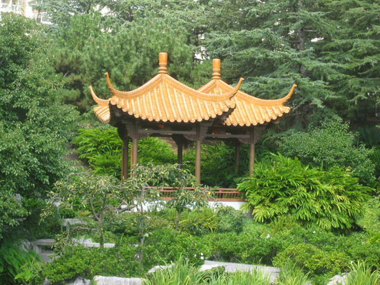 Twin Pavilion... also ich haette da ja da zwei Namen aus Deutschland fuer den Pavilion