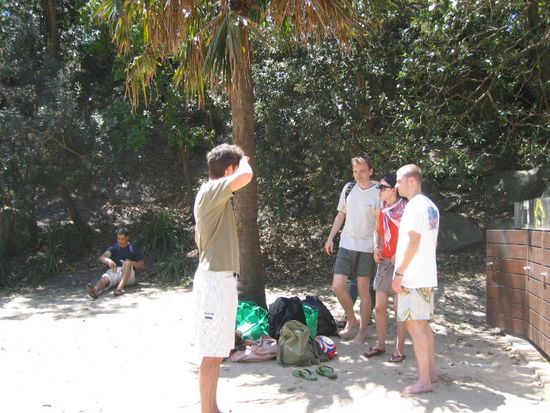 Alex, Laurence, Reiko und Uemit