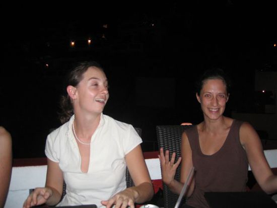 ... Cornelia und Karin ...