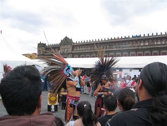 Auf dem Zocalo.
