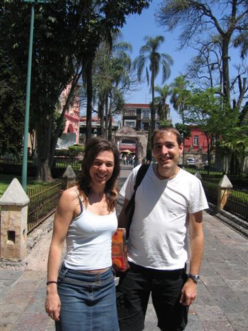 Antonia und Chris in Cuernavaca.