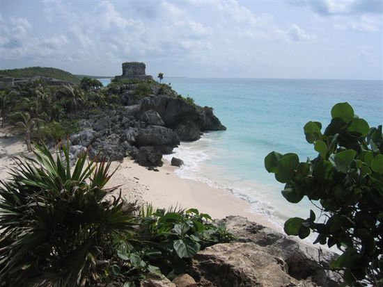 Die Anlage diente den Mayas u.a. als "Leuchtturm" für ihre Seereisen.