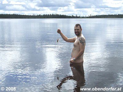 Ködersuche im kalten See