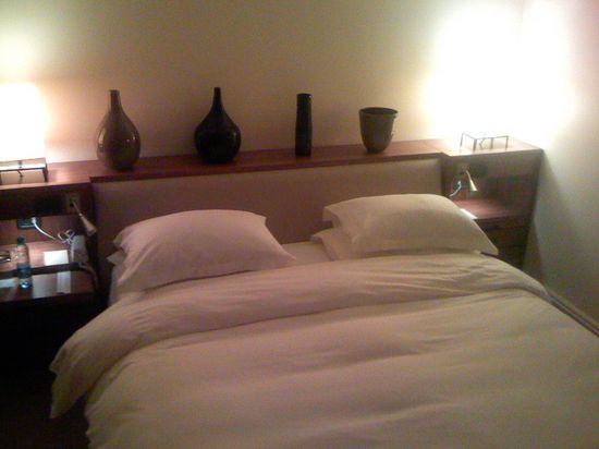 Auch das "kingsize"-Bett konnte sich sehen lassen.