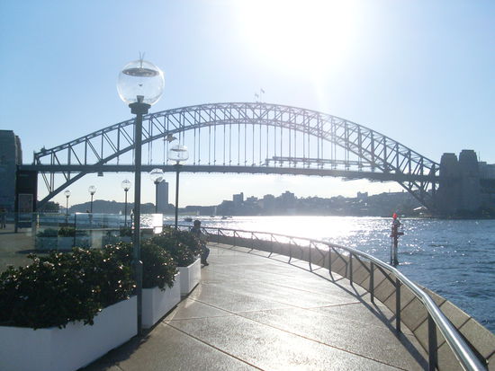 Die Harbor Bridge..
irgendwie aber nicht so speziell und ziemlich klein..