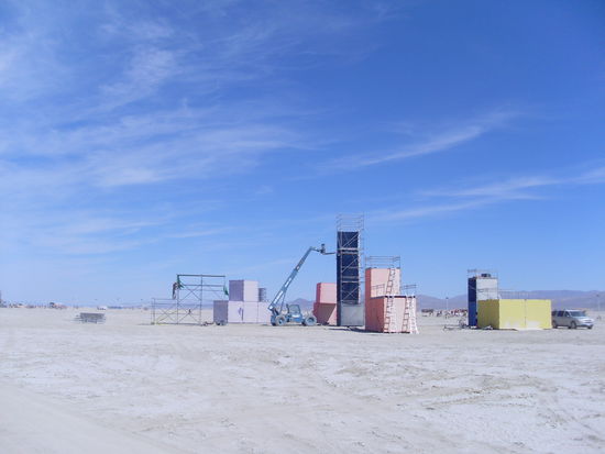 Tetris mitten in der Wueste