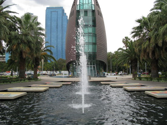 Frontansicht des Towers 