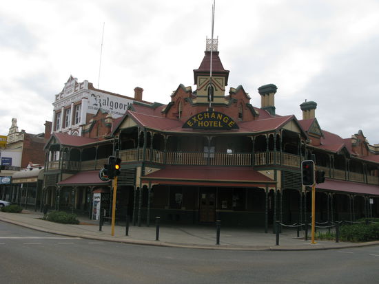 Wie im Wilden Westen. Ein bekanntes Hotel in Kalgoorlie.