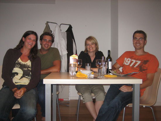 Beim gemuetlichen Abendessen mit Petra &amp; Christian.