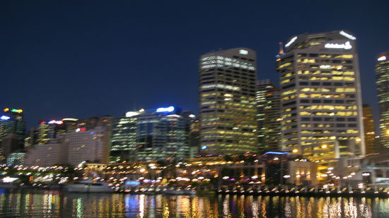 Die vielen Lichter am "Darling Harbour"...