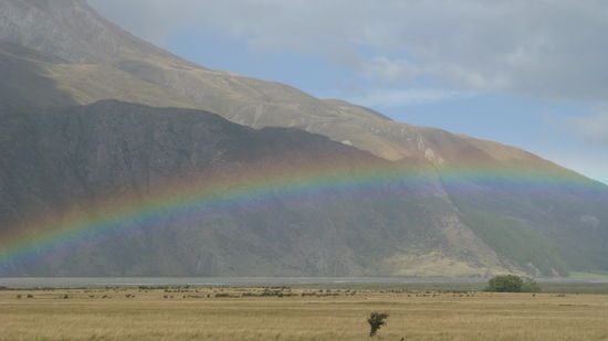 Kurz danach sahen wir dafuer einen schoenen Regenbogen.