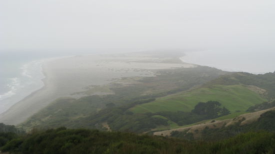 Aussicht auf die "Farewell Spit". Seht ihr die Landzunge?