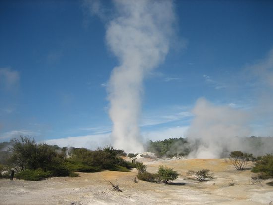 ...kurz nach Eintritt zischt &amp; dampft es schon aus allen Ritzen.