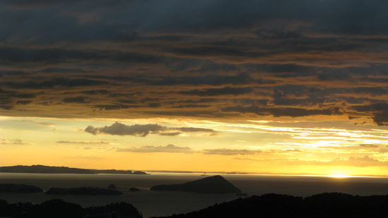 Kurz danach wurden wir von einem traumhaften Sonnenuntergang gesegnet...