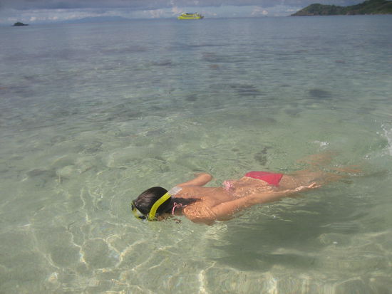 ...daher schnorchelte Fraenzi halt alleine weiter   