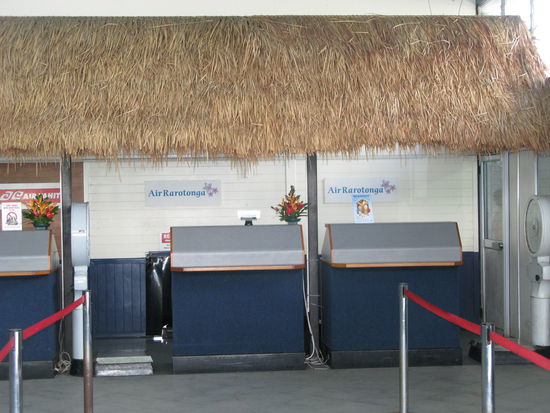 Die Check-in Schalter am Flughafen von Rarotonga...