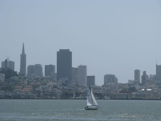 ...aber auch von dem Segelboot ist die Aussicht nicht Ohne 