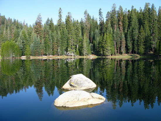 Gleich neben dem schönen Spiegelsee...
